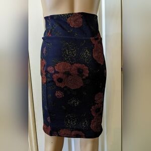 New with tags LuLaRoe Cassie size XS skirt, T3W